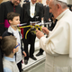 Imagen para el artículo titulado Papa-dron: Francisco I ya tiene su propio dron personalizado